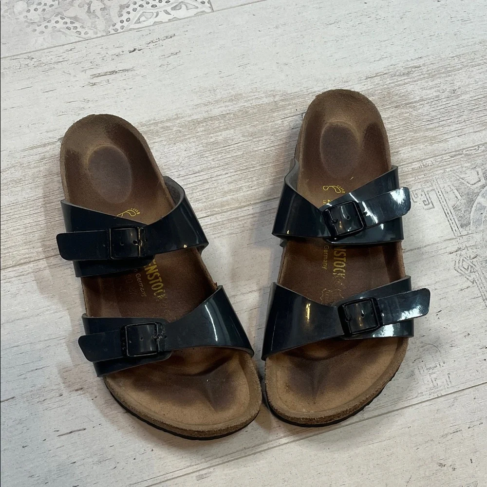 Birkenstock Arizona Dark Grey Birko-Flor Patent Sandals Size 8-8.5